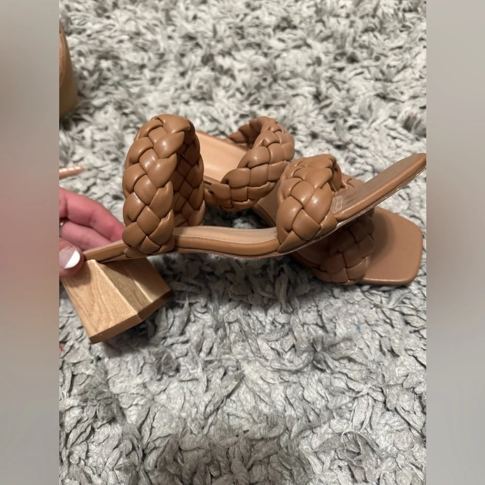 Sincerely Jules Tan Braided Women's Sandals - Picture 4 of 12